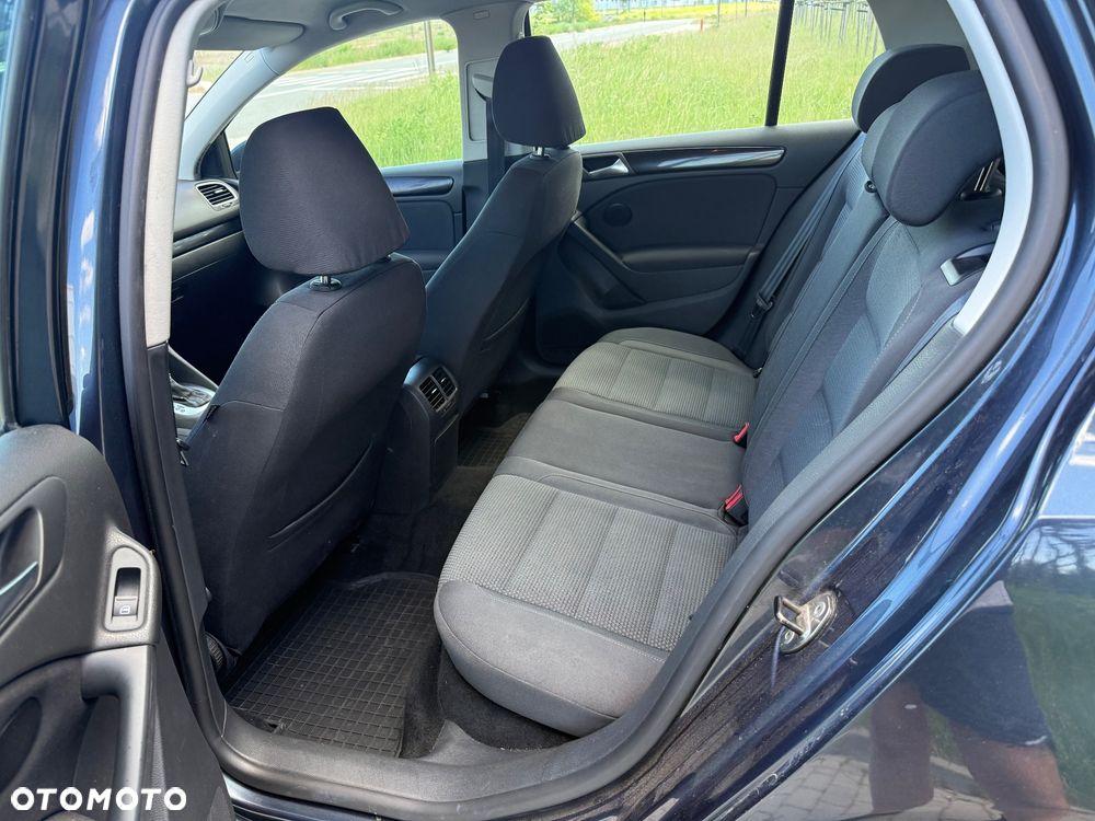 Volkswagen Golf 1.4 TSI Comfortline DSG - 12