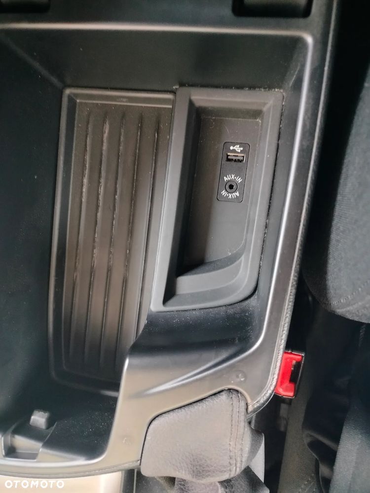 BMW Seria 1 - 19