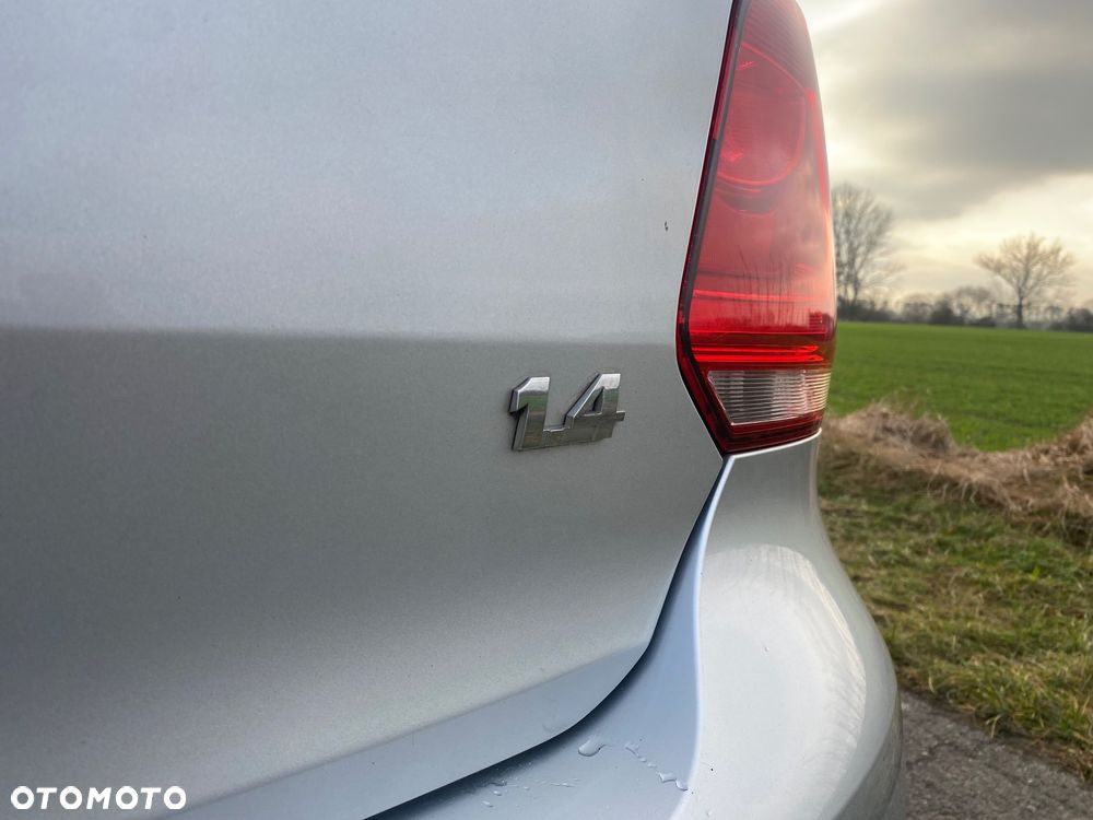 Volkswagen Polo - 25