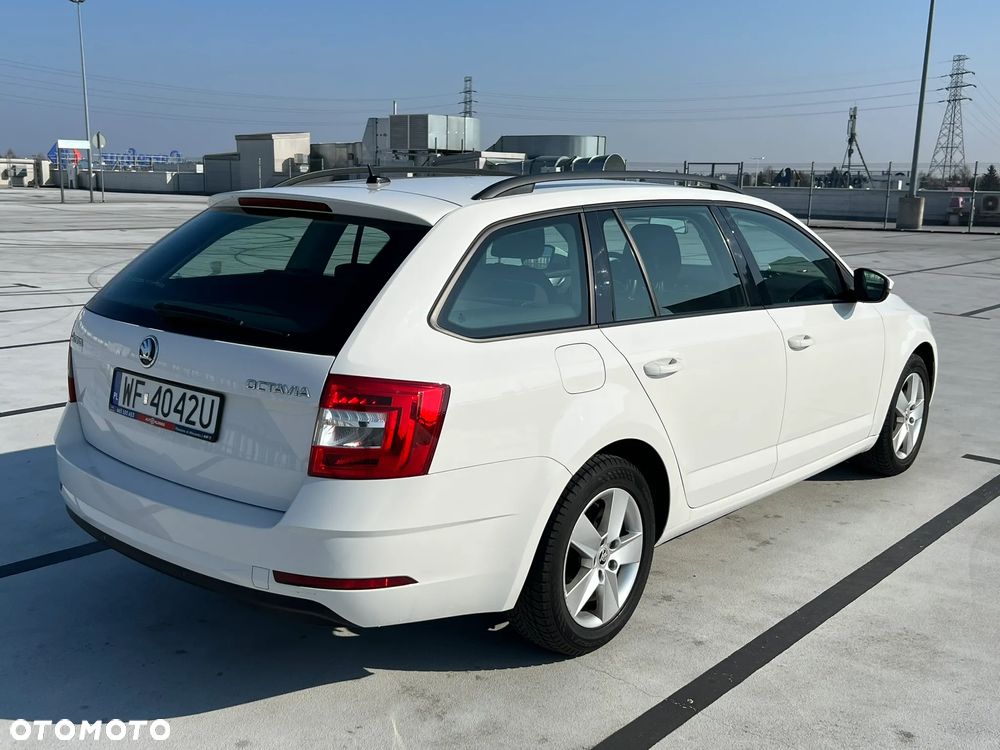 Skoda Octavia 1.5 TSI ACT Ambition - 8