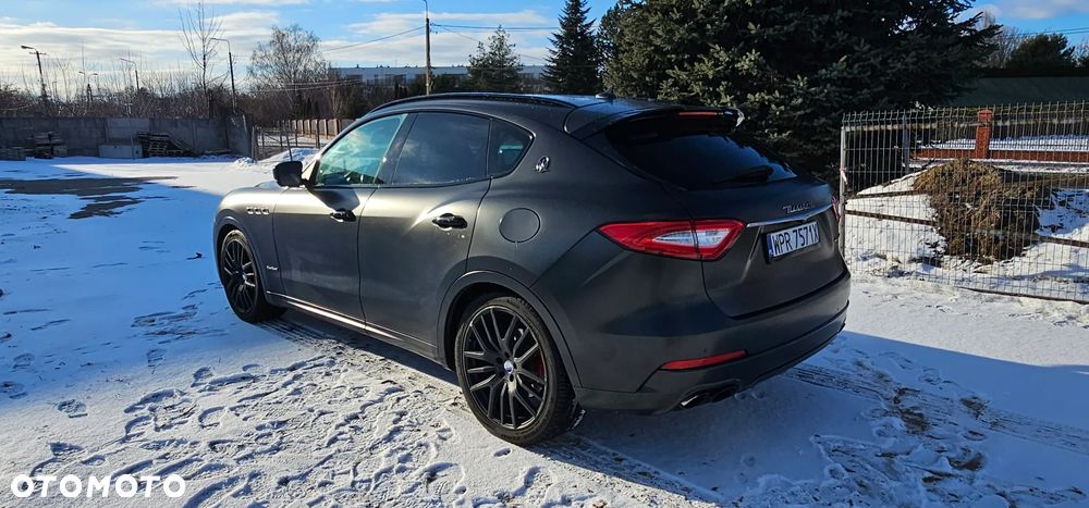 Maserati Levante Q4 GranSport - 10