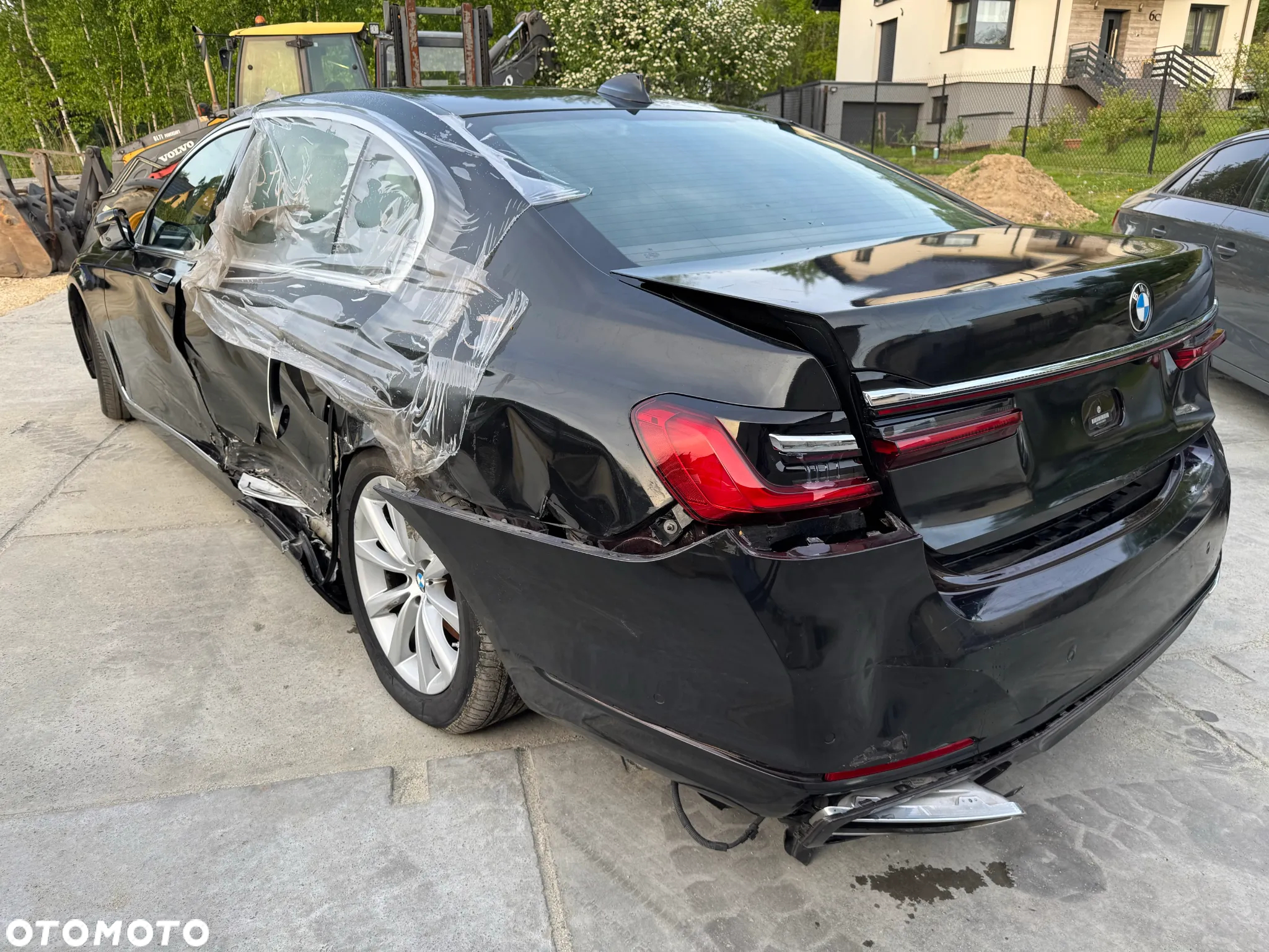 BMW Seria 7 740i - 13