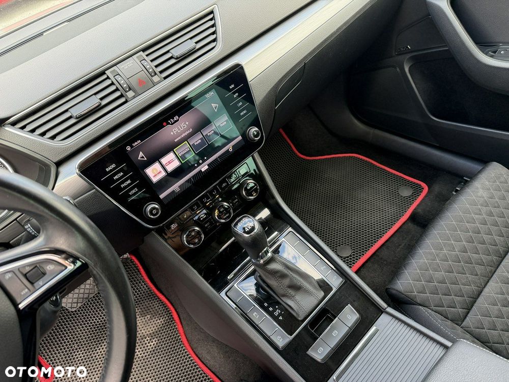 Skoda Superb 2.0 TDI 4x4 DSG L&K - 20