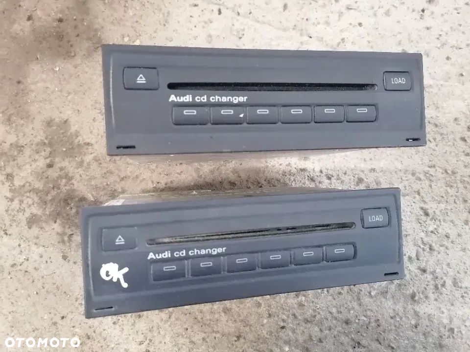 Zmieniarka Czytnik Płyt CD Audi OE 4E0035111 4E0910111C - 1