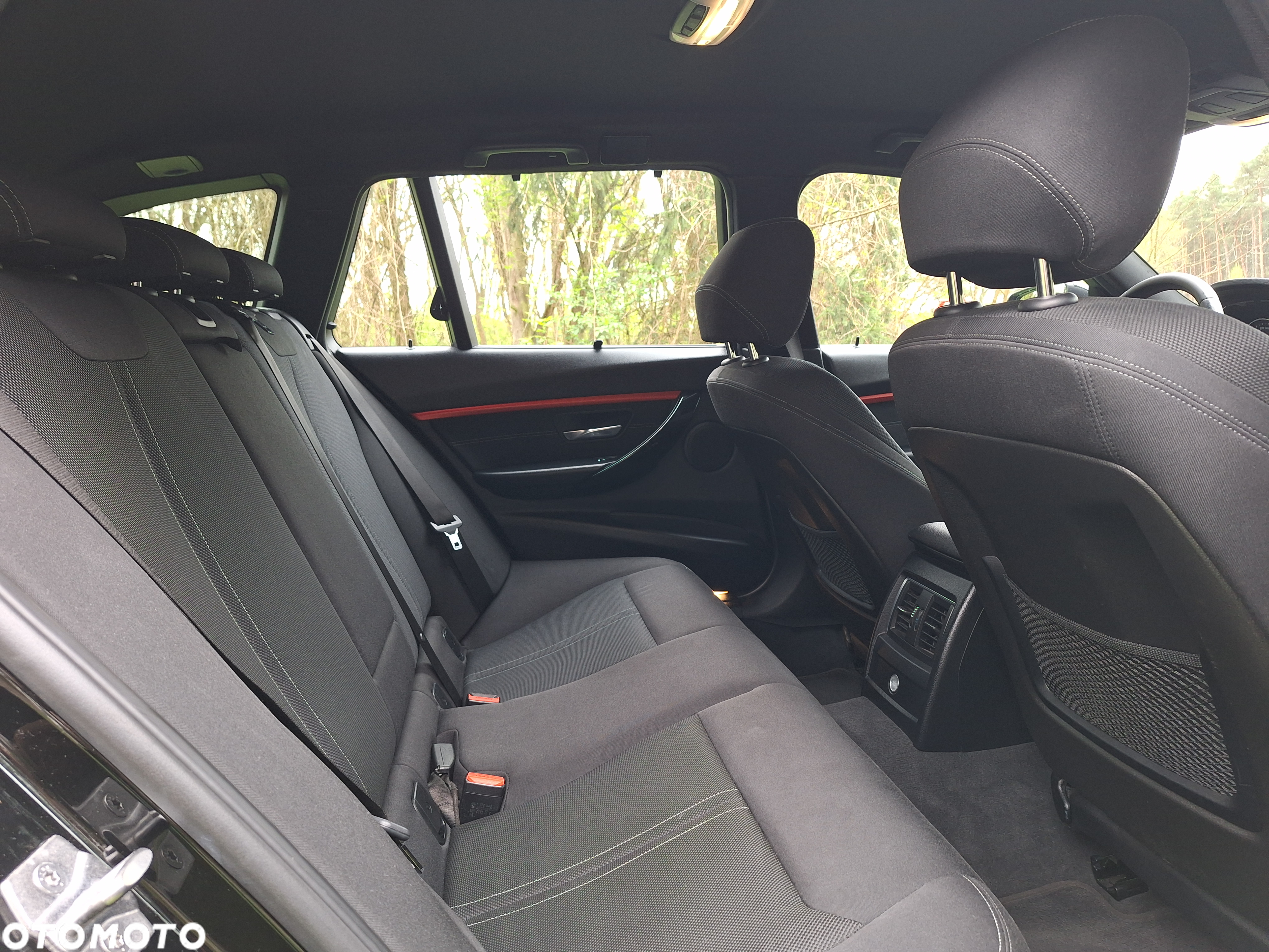 BMW Seria 3 320d Sport Line - 23