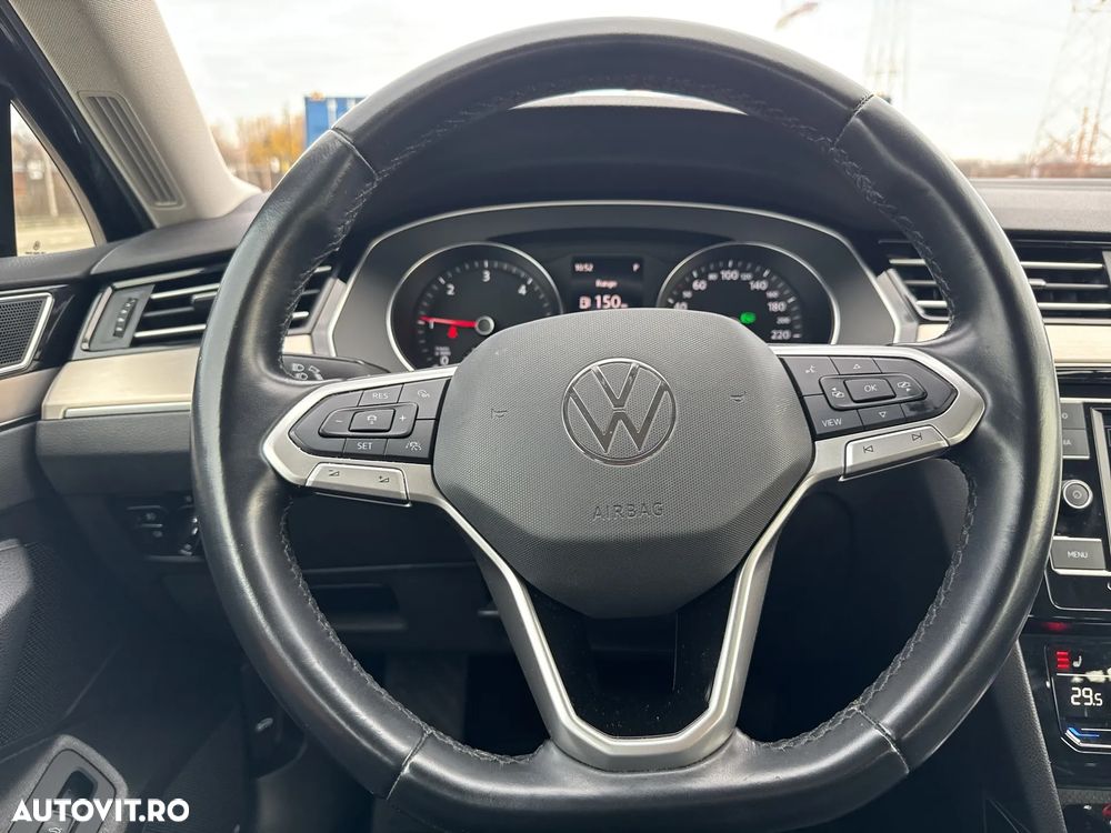 Volkswagen Passat - 18