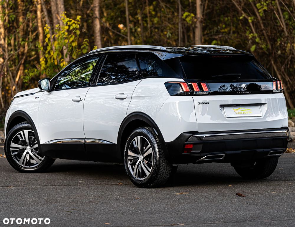 Peugeot 3008 1.6 BlueHDi Allure S&S - 18