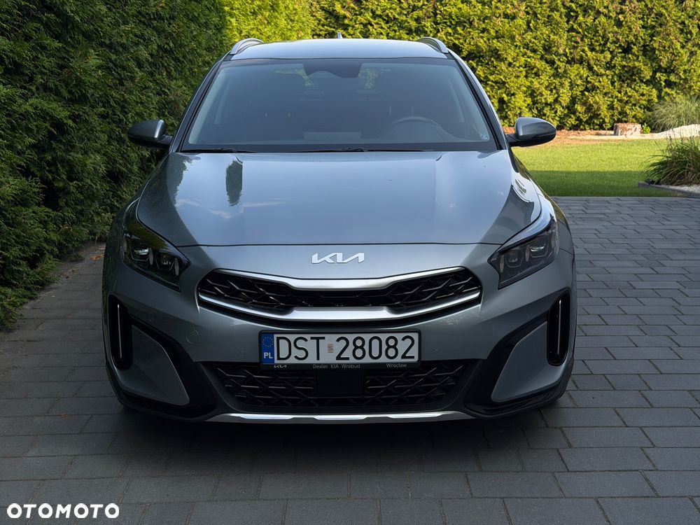 Kia XCeed 1.5 T-GDI Business Line DCT - 3