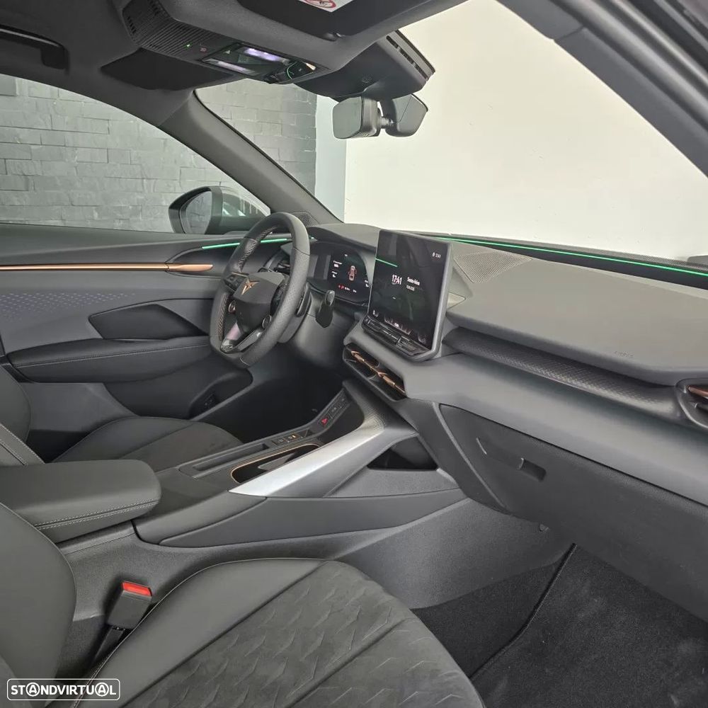 Cupra Terramar 1.5 e-Hybrid DSG - 9