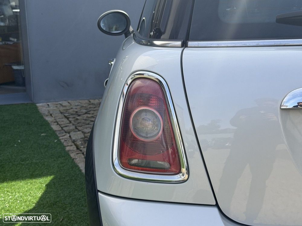 MINI 3 Portas Cooper D 50 Camden - 19