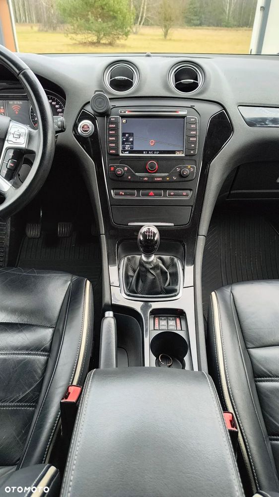 Ford Mondeo 2.0 TDCi Titanium X - 23