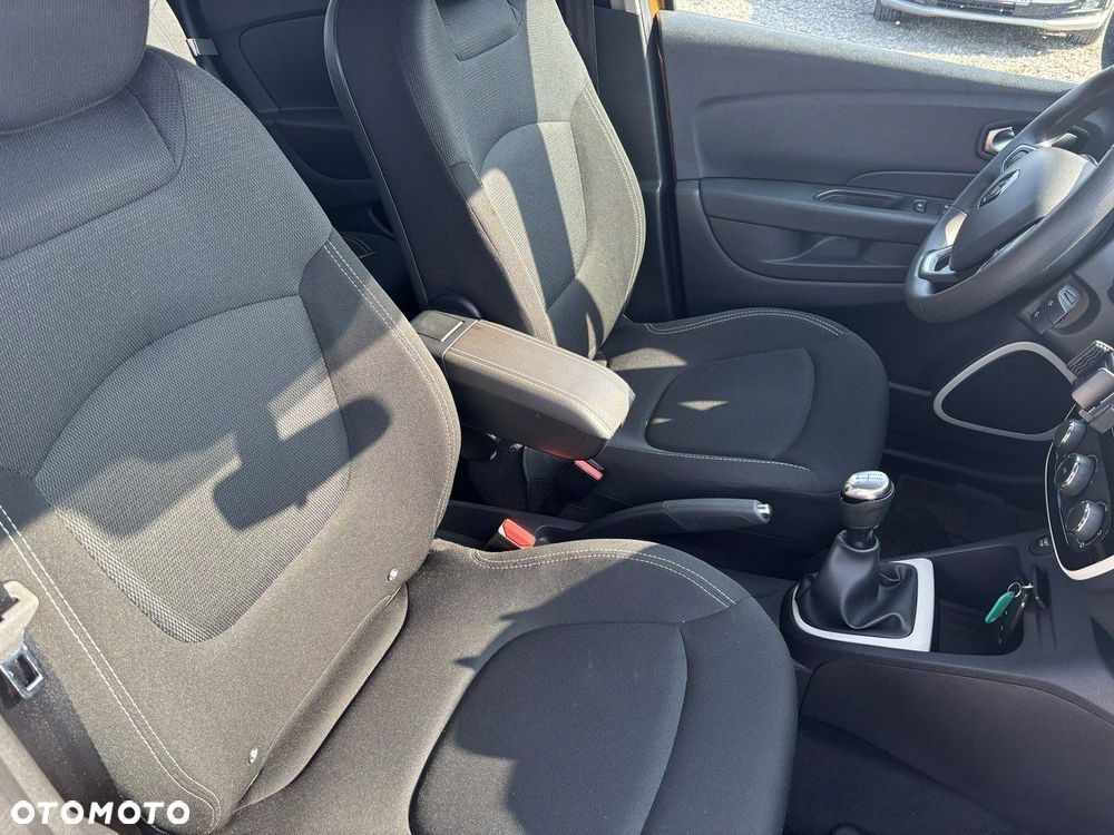 Renault Captur - 35