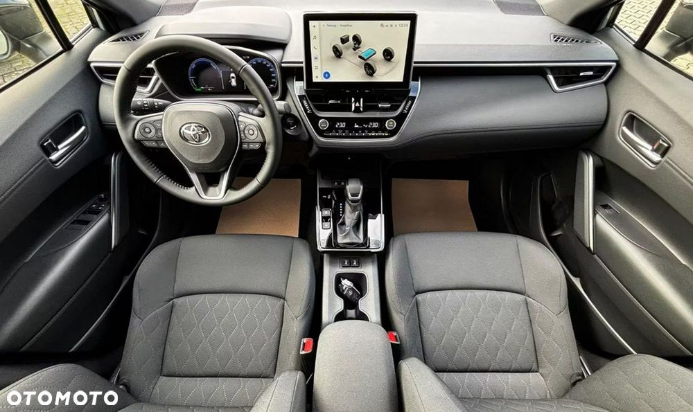 Toyota Corolla Cross - 9