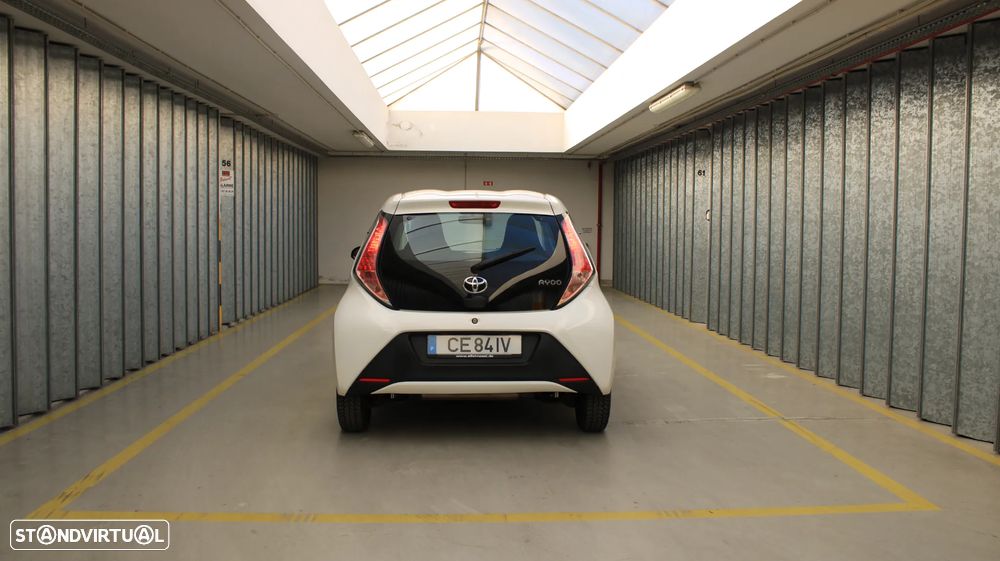 Toyota Aygo x-play - 56