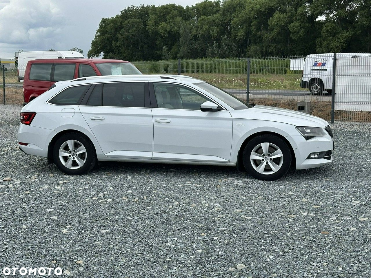 Skoda Superb Combi 2.0 TDI DSG L&K - 5