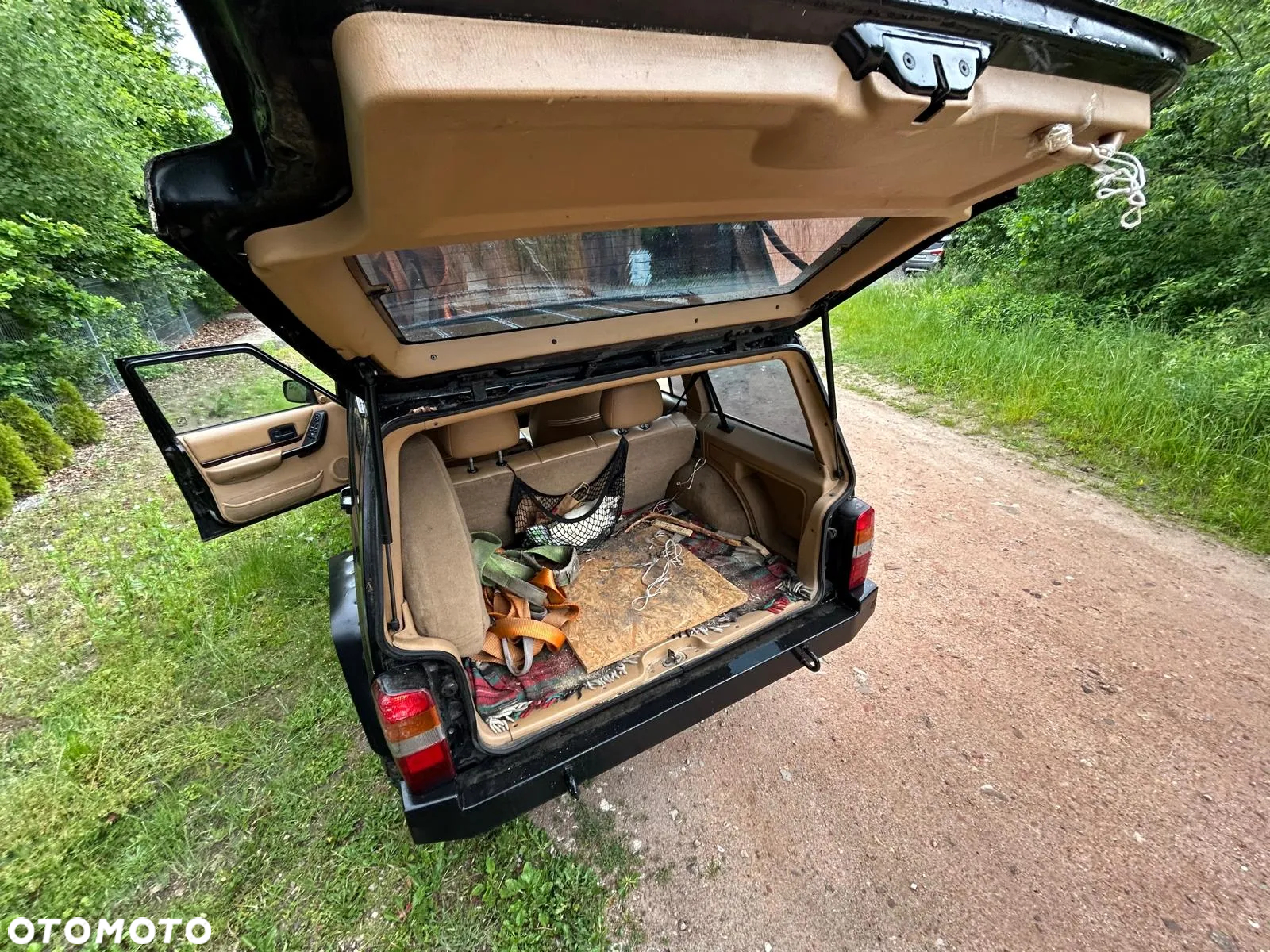Jeep Cherokee 4.0 Limited - 13