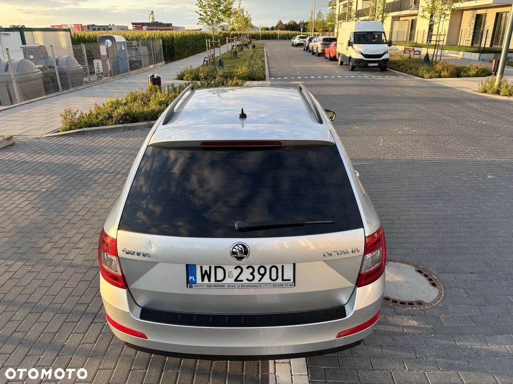 Skoda Octavia 1.4 TSI Style DSG - 5