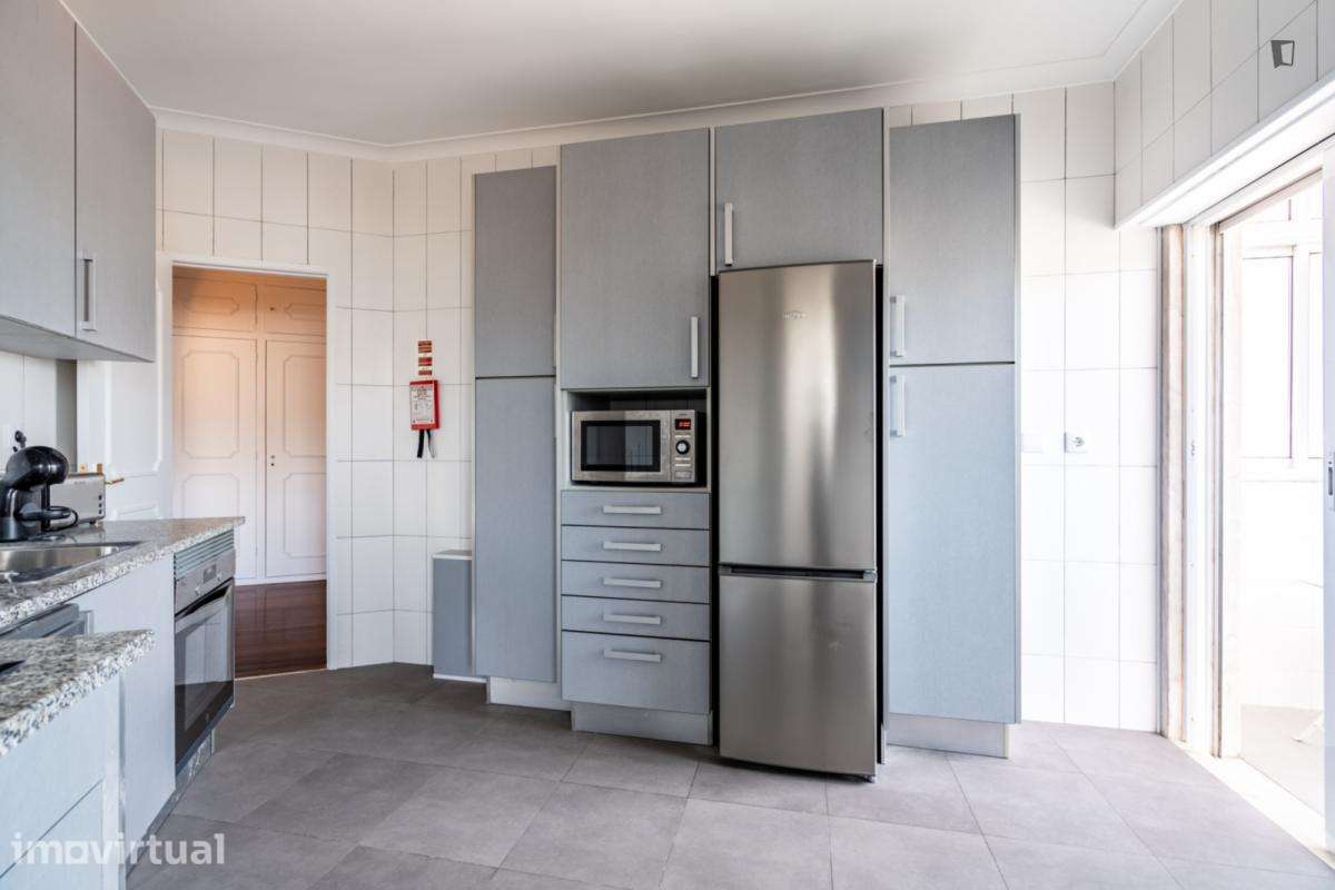 Apartamento com 3 quartos - localizado em Lumiar Lisbon - Grande imagem: 5/38