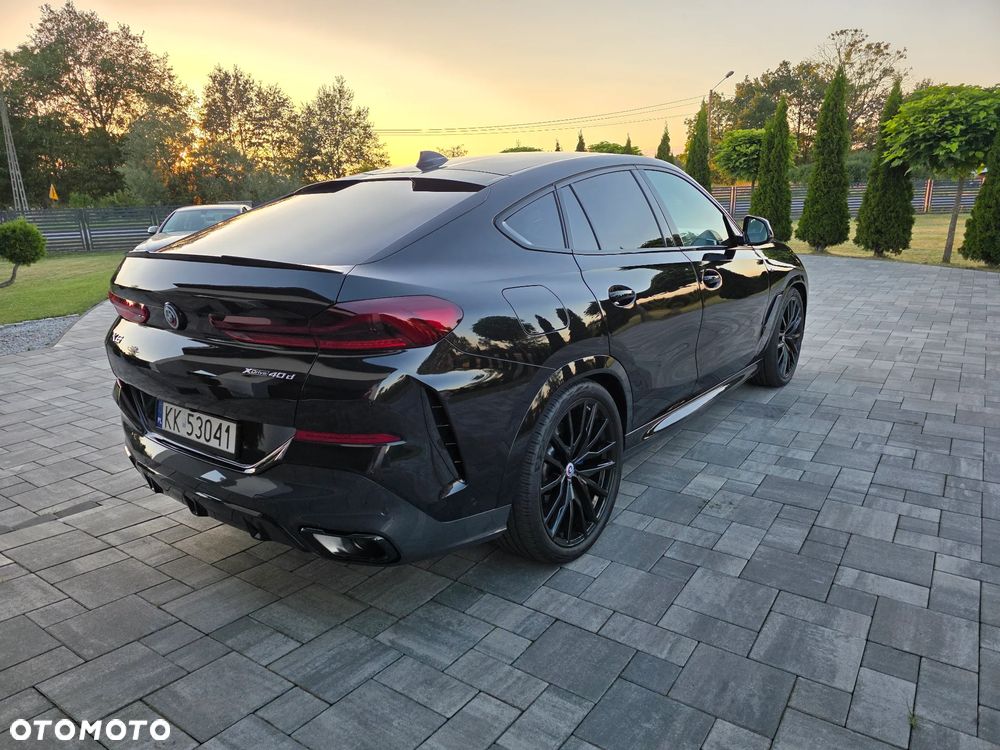BMW X6 xDrive40d mHEV - 9
