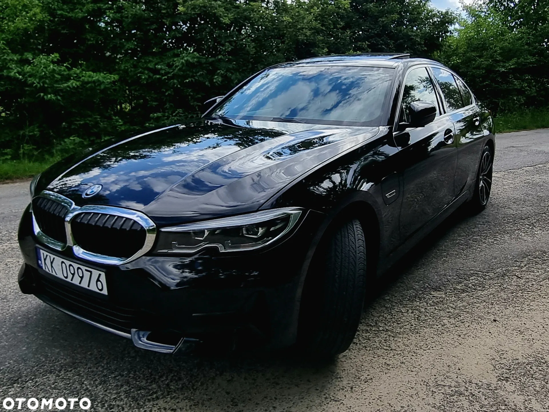 BMW Seria 3 ver-330e-sport-line - 2