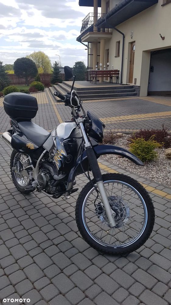 Kawasaki KLR - 4