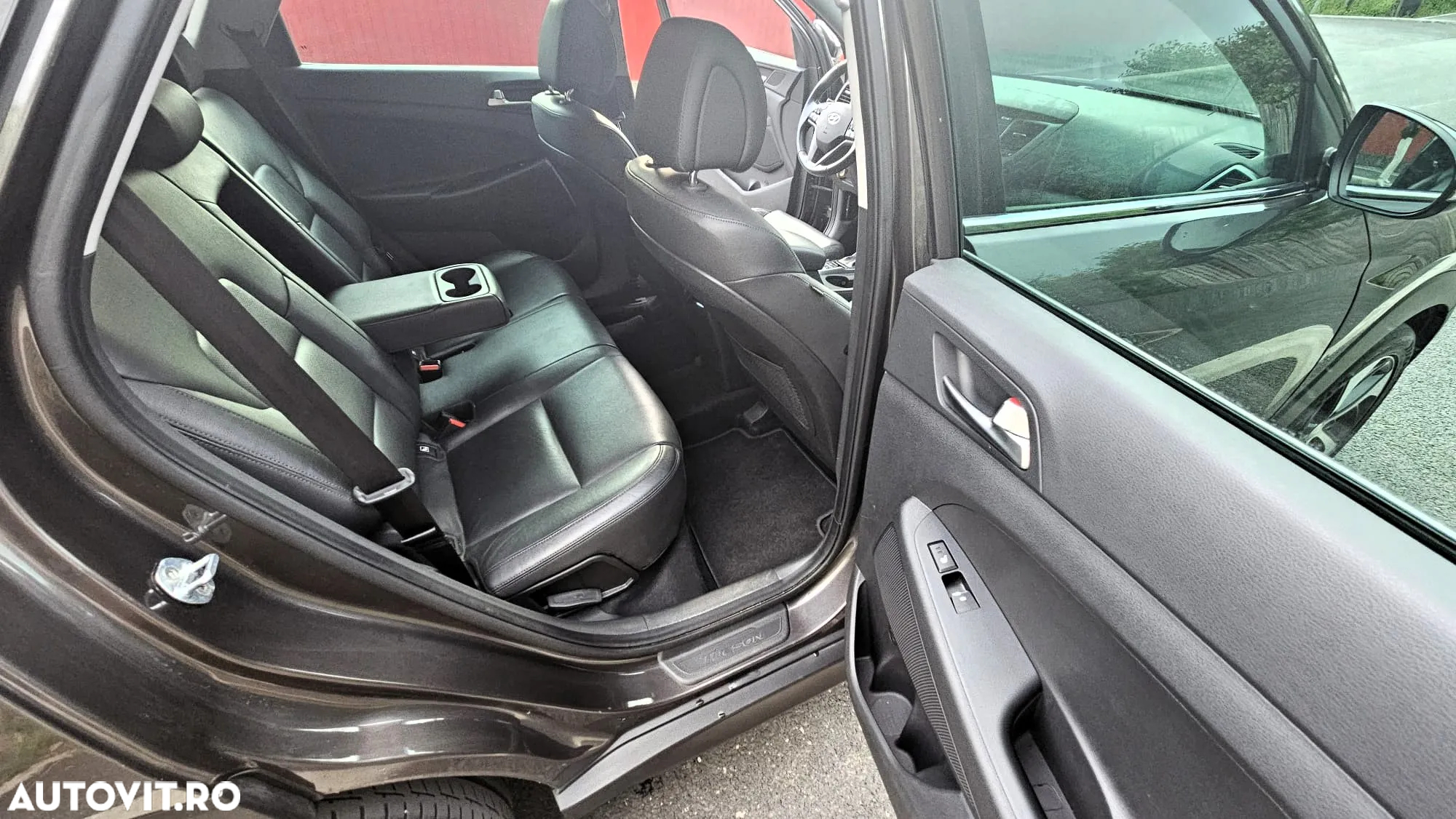 Hyundai Tucson 2.0 CRDI 4WD 6AT Premium+ - 14