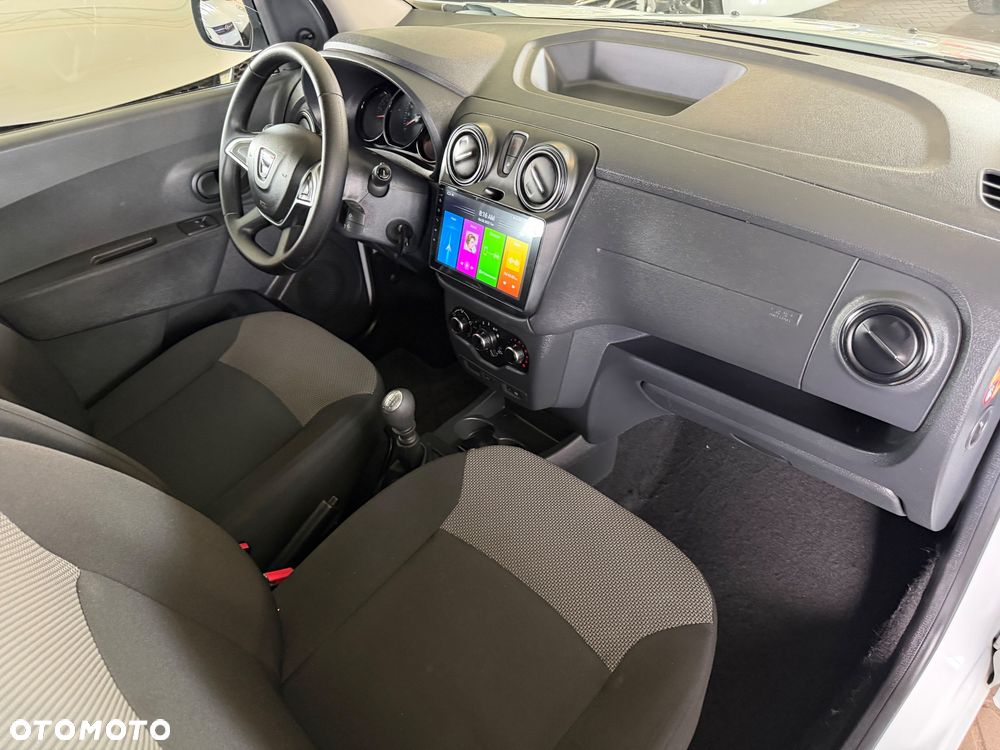 Dacia Lodgy 1.3 TCe Laureate S&S - 32