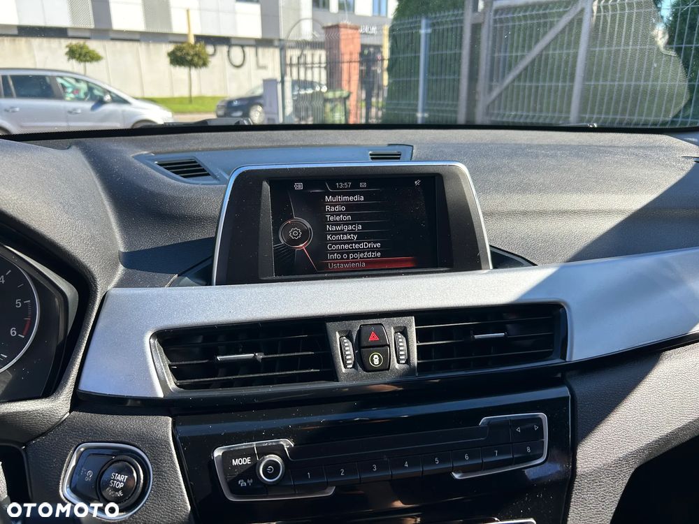 BMW X1 sDrive18d - 17