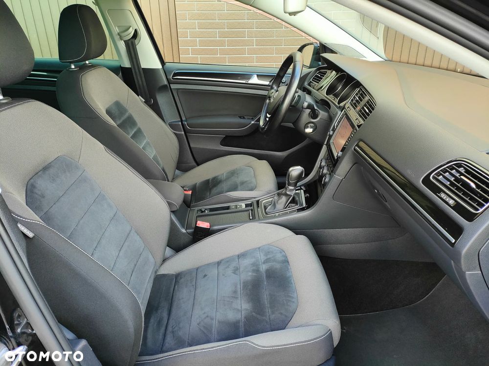 Volkswagen Golf 2.0 TDI (BlueMotion Technology) DSG Highline - 13