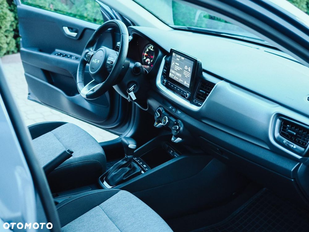 Kia Stonic - 27