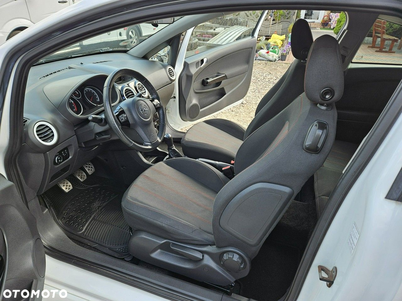Opel Corsa - 7