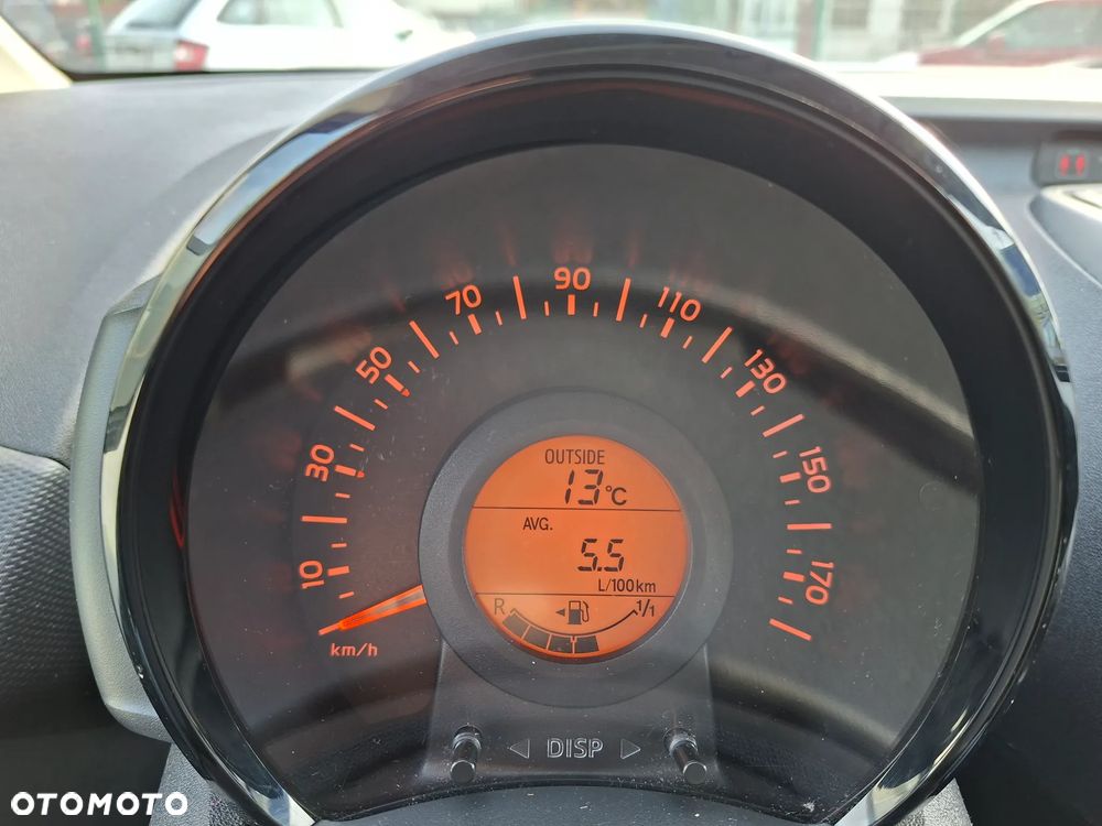 Toyota Aygo 1.0 VVT-i Sprint EU6 - 13