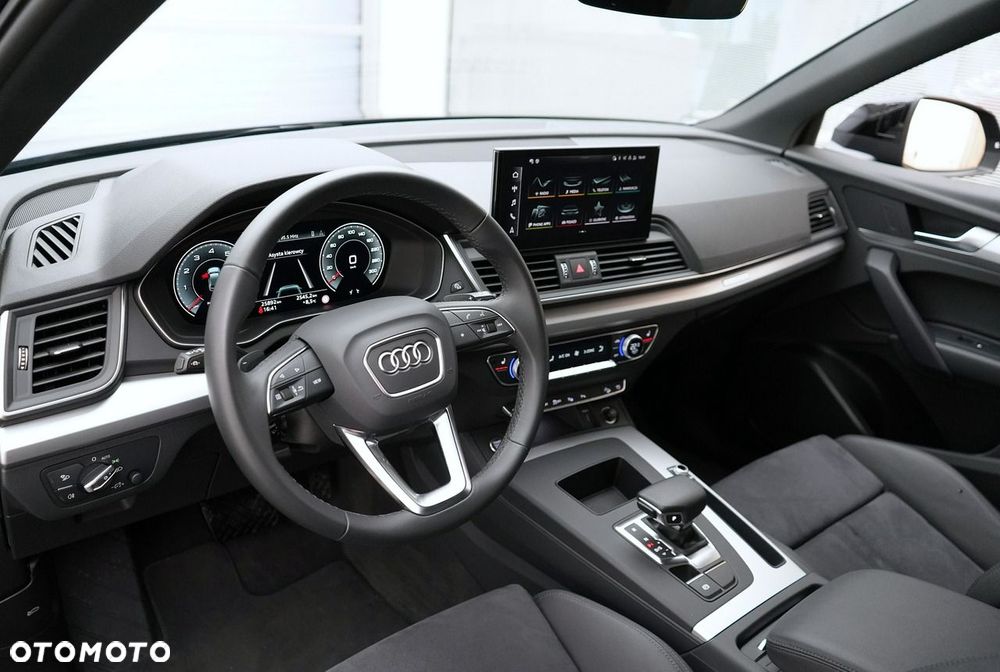 Audi Q5 Sportback - 11