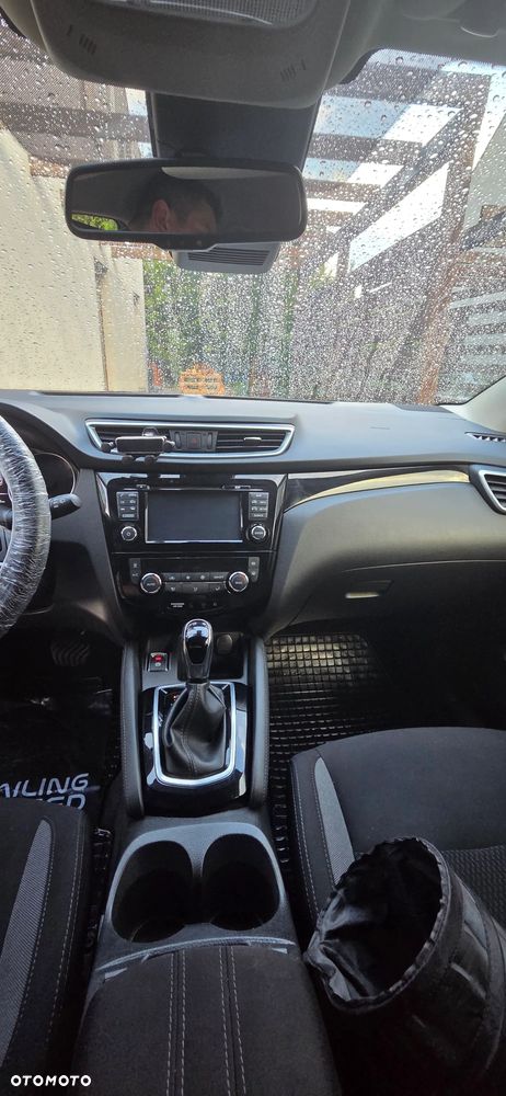 Nissan Qashqai 1.2 DIG-T Xtronic ACENTA - 14
