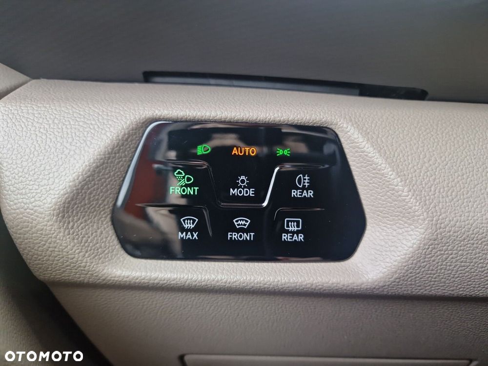 Volkswagen Multivan 2.0 TSI L1 Life DSG - 23