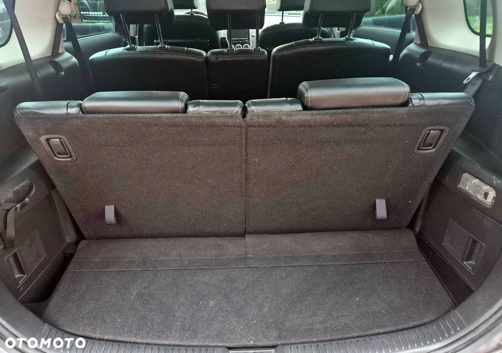 Mazda 5 - 30