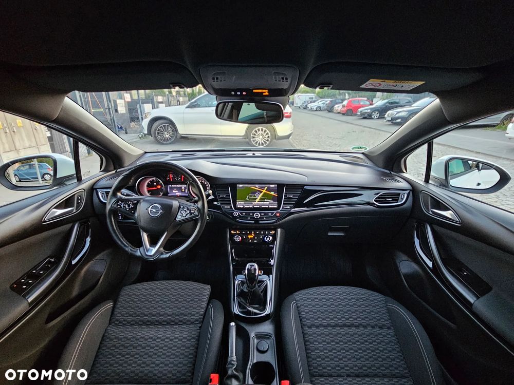 Opel Astra 1.6 D Start/Stop Dynamic - 7