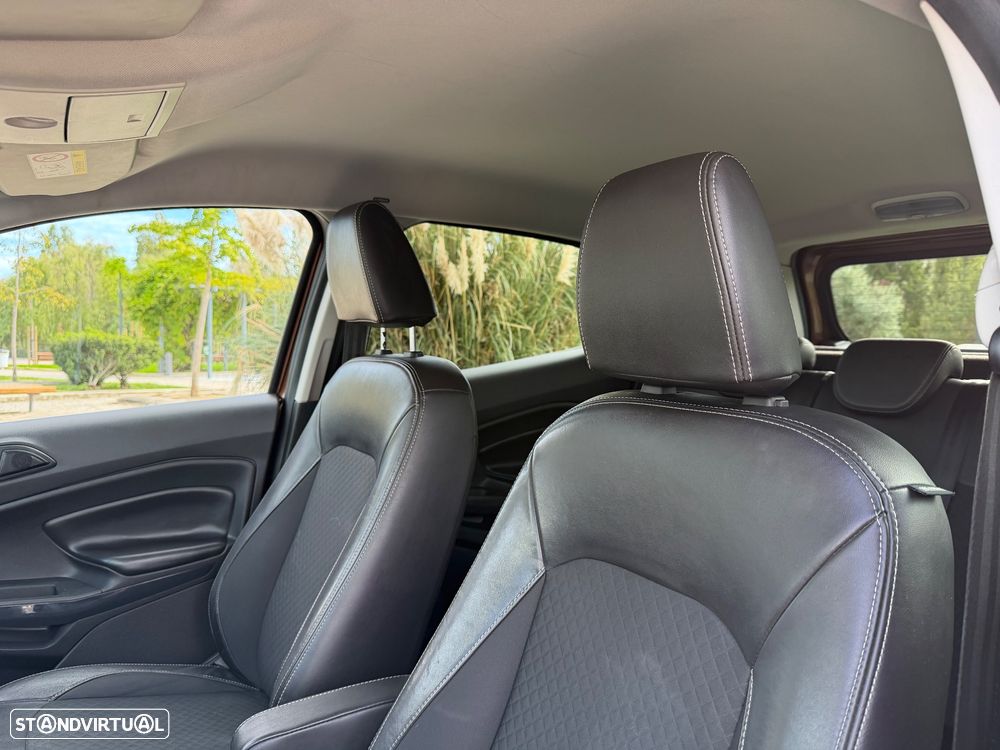 Ford EcoSport 1.5 TDCi Titanium S - 27