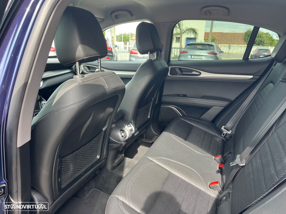 Alfa Romeo Stelvio 2.2 D Super AT8 - 17