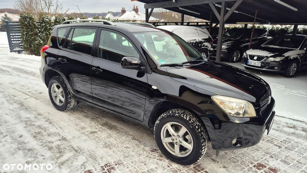 Toyota RAV4 2.0 VVT-i Premium - 4