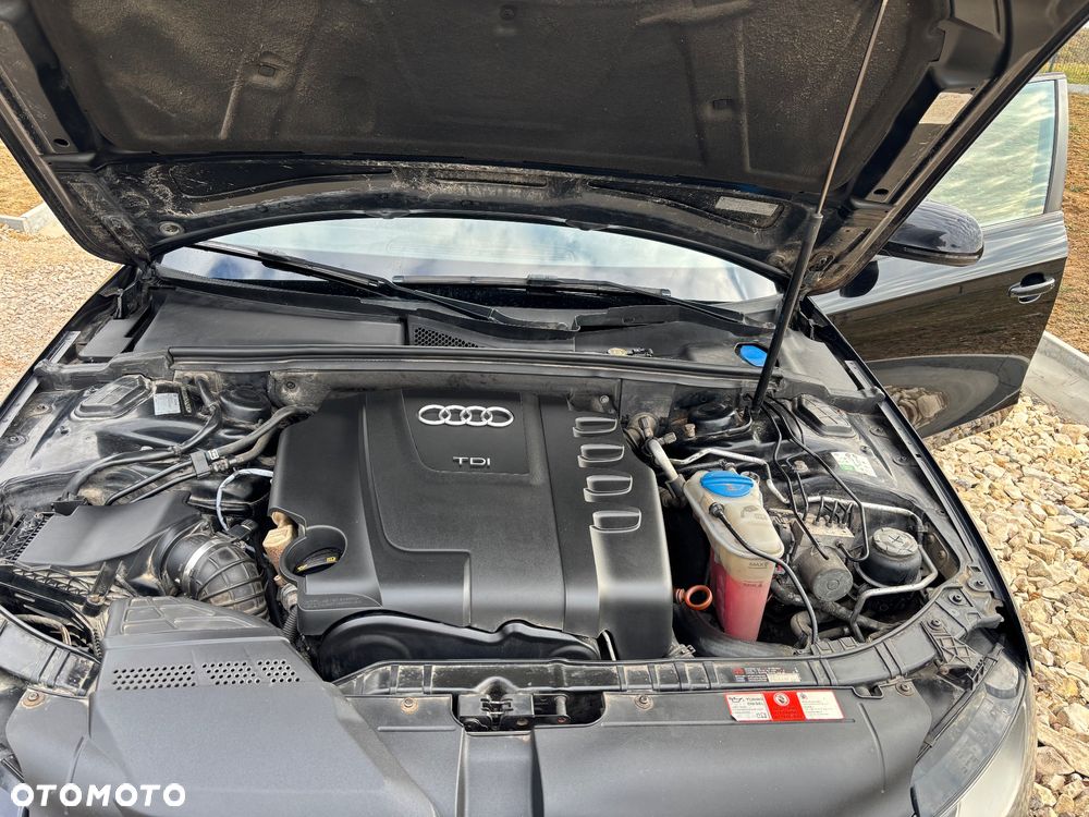 Audi A4 Avant 2.0 TDI - 16