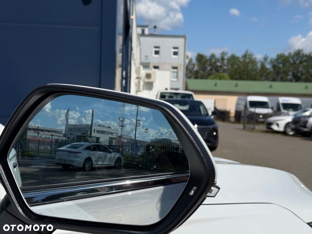 Bestune T77 1.5T Elegance DCT - 26