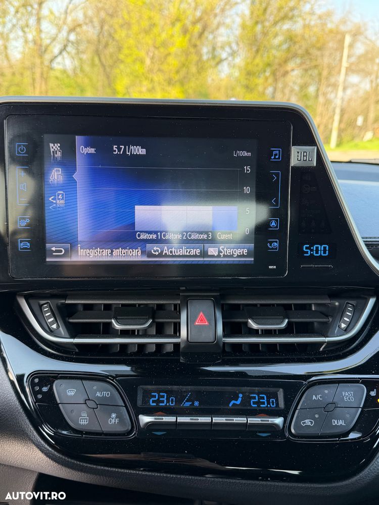 Toyota C-HR 1.8 HSD 4x2 CVT C-ult LED - 34