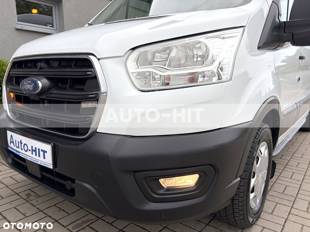 Ford Transit - 24