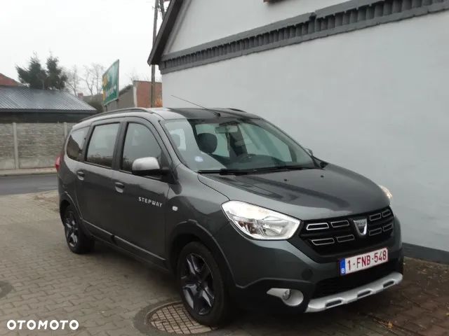 Dacia Lodgy TCe 115 Stepway - 12