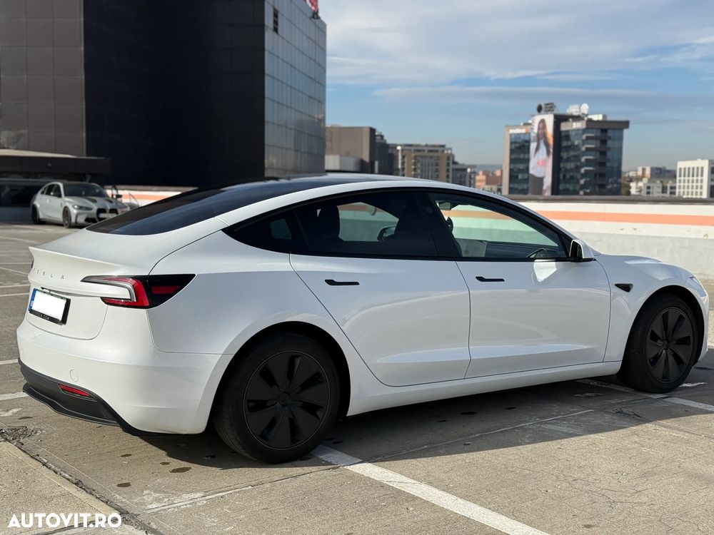 Tesla Model 3 RWD Long Range - 3