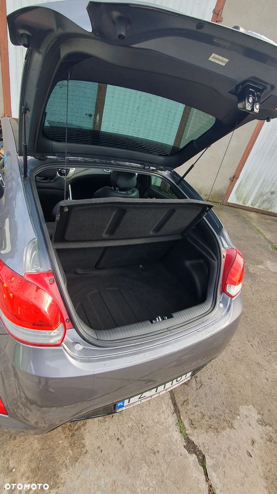 Hyundai Veloster 1.6 Style - 7