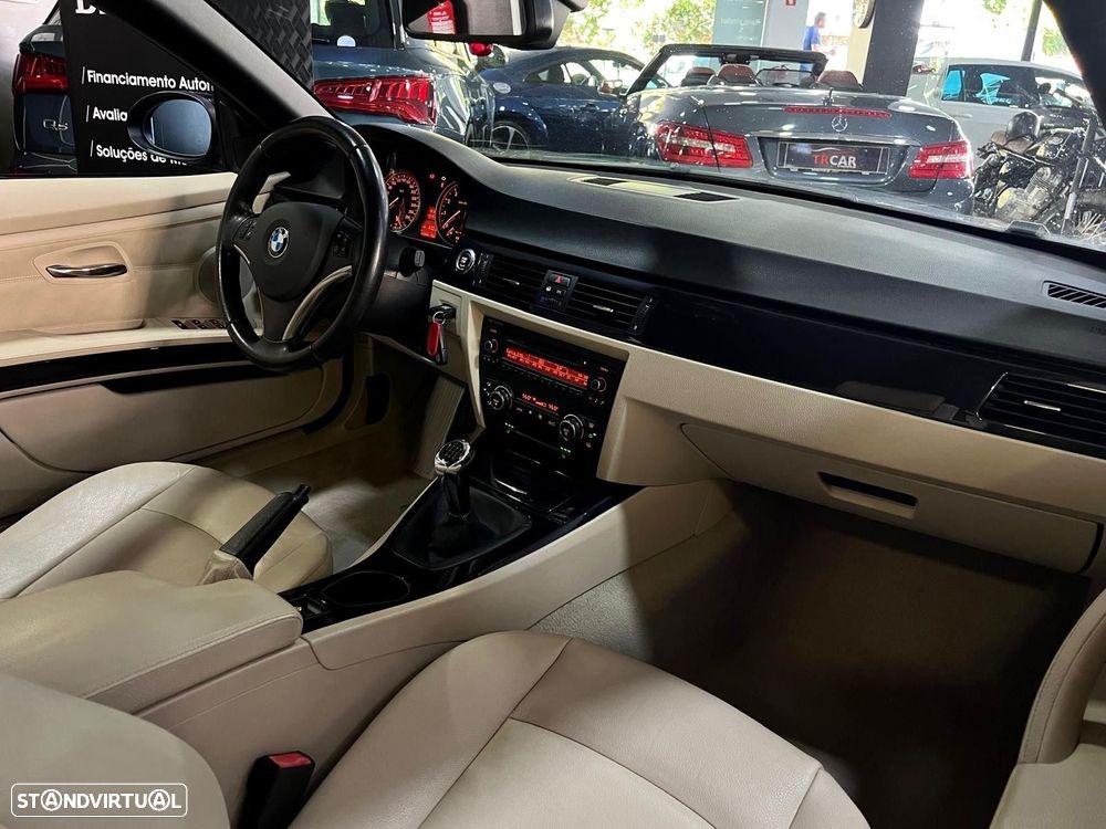 BMW 330 Cd Cabrio - 21