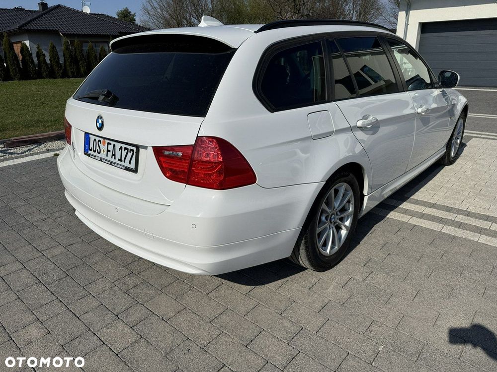 BMW Seria 3 - 4