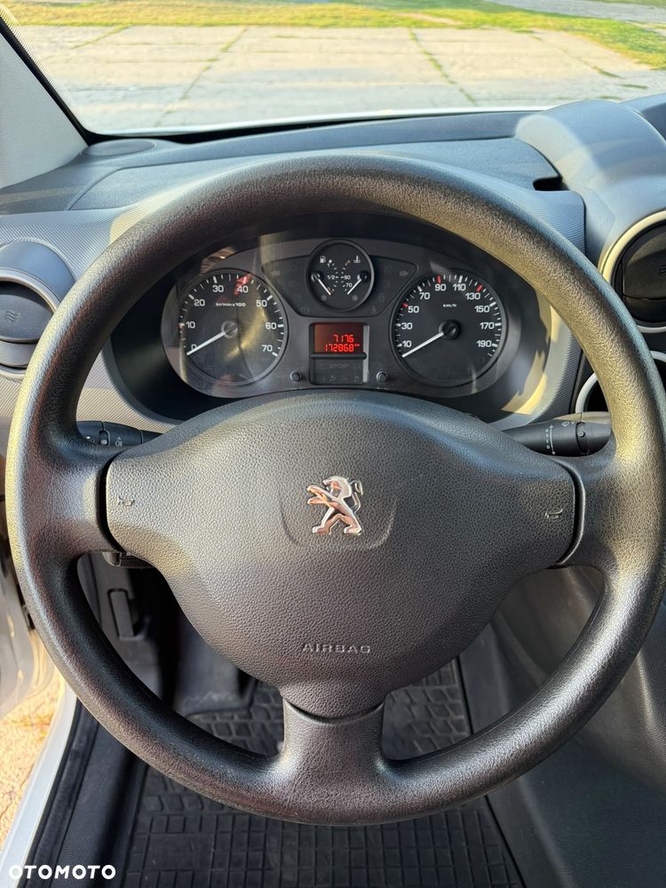 Peugeot Partner - 8